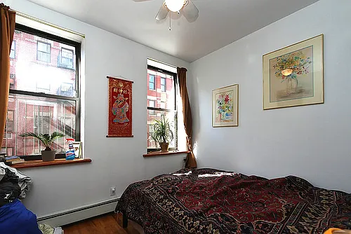 98 Orchard St Photo 1
