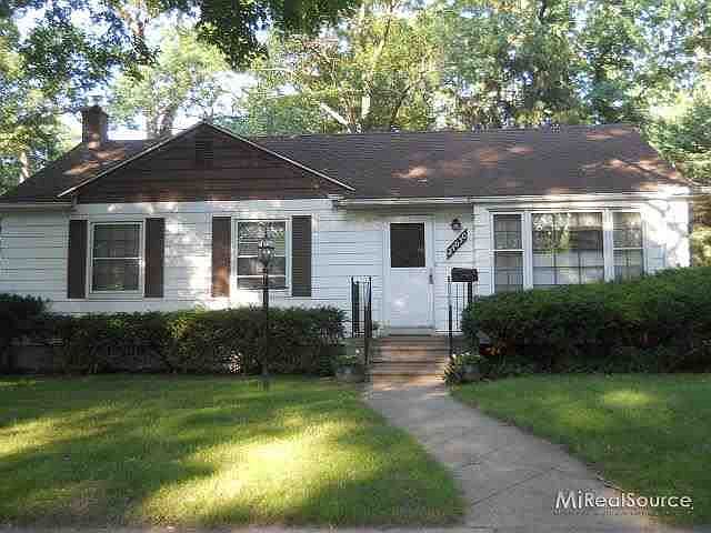 1st image of 24050 Manistee St