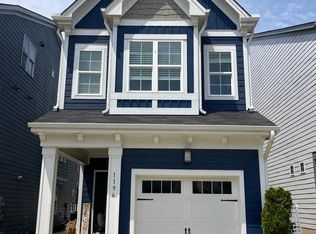 1196 Brown Velvet Ln, Apex, NC 27523