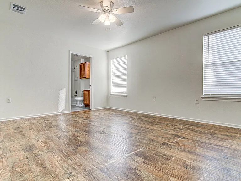 7505 Aspen Brook Dr — Photo 13