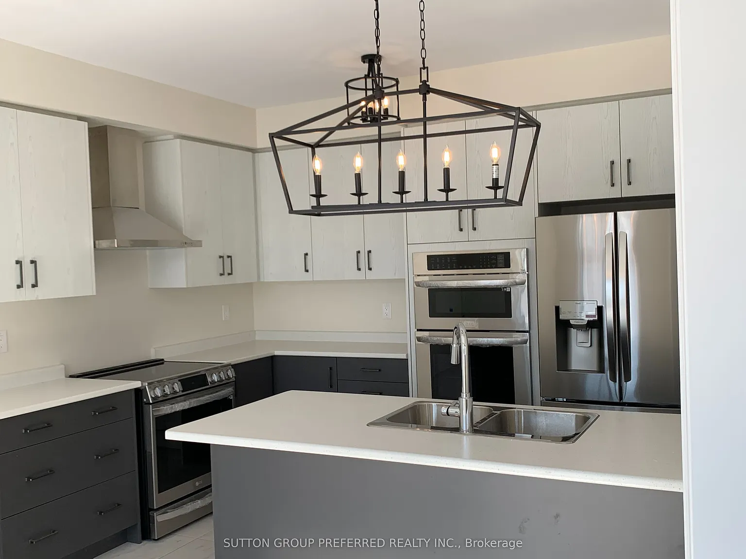 4 bed, $3,100 — Photo 4