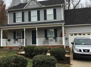 15 Greyleaf Ct, Simpsonville, SC 29680