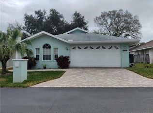 11479 Oakhurst Rd, Largo, FL 33774