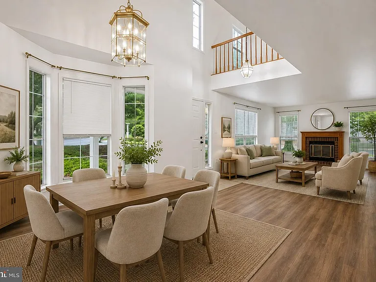 1 Colebrook Ct — Photo 3