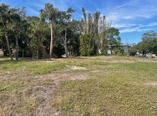 1700 Seminole Dr, Sarasota, FL 34239