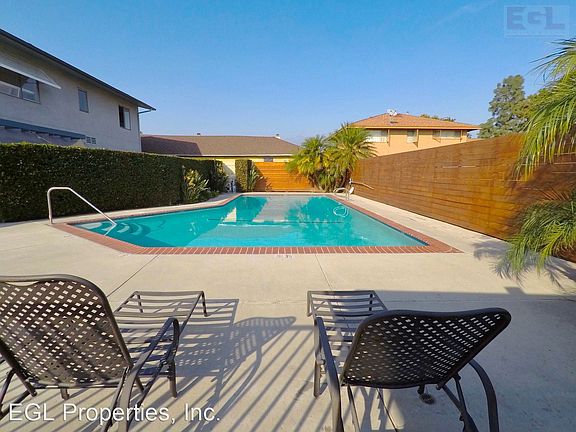 4th image of 5626 Sultana Ave #9