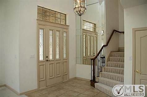 3rd image of 2625 Elmbrook Dr