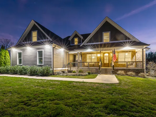 2418 Mowbray Pike, Soddy Daisy, TN 37379