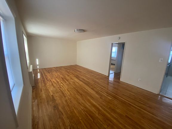 3rd image of 61 Seth Ct #B