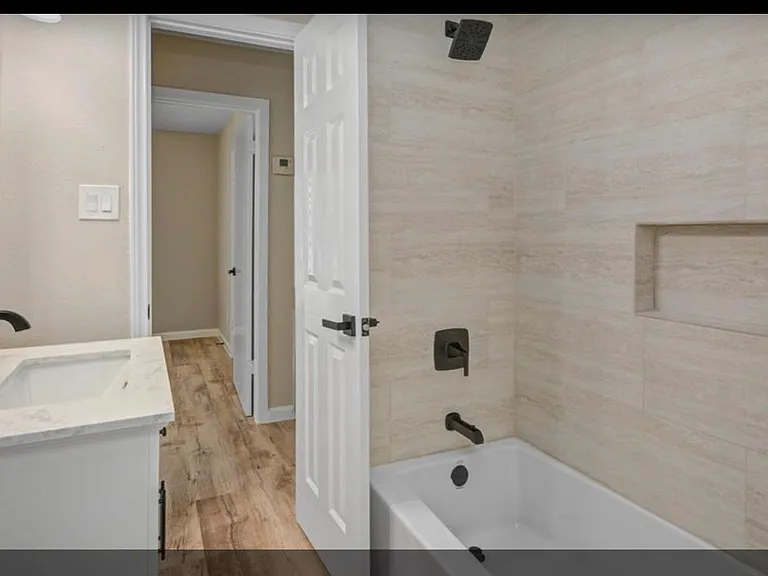 10611 Leitrim Way — Photo 9