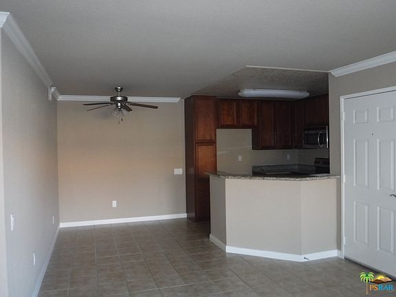 5th image of 78650 Avenue 42 APT 2215