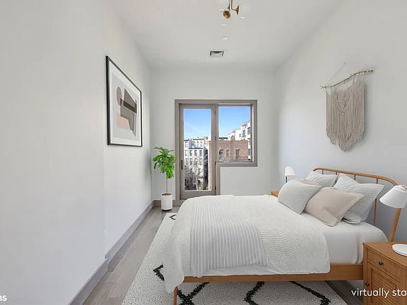 3rd image of 1007 Bergen St #2A