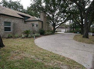 15602 Whitewater Ln, Houston, TX 77079