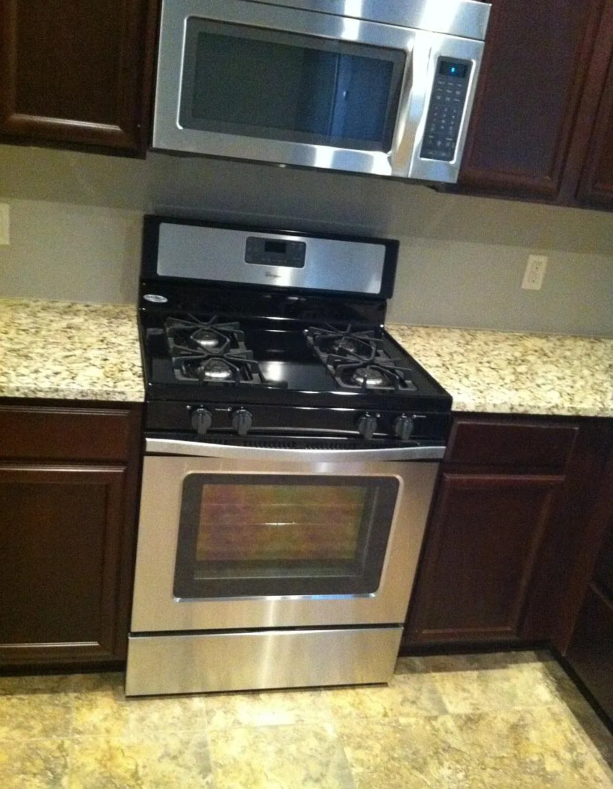 3 bed, 1250 sqft, $1,495 — Photo 3