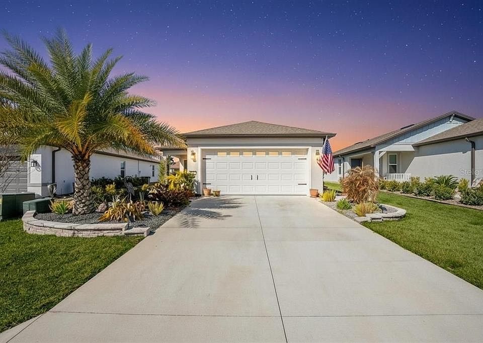 1st image of 8413 SW 54th Loop