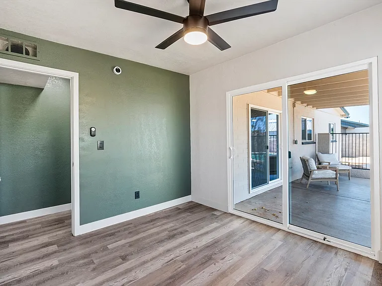 18056 N 23rd Ave #5 — Photo 8