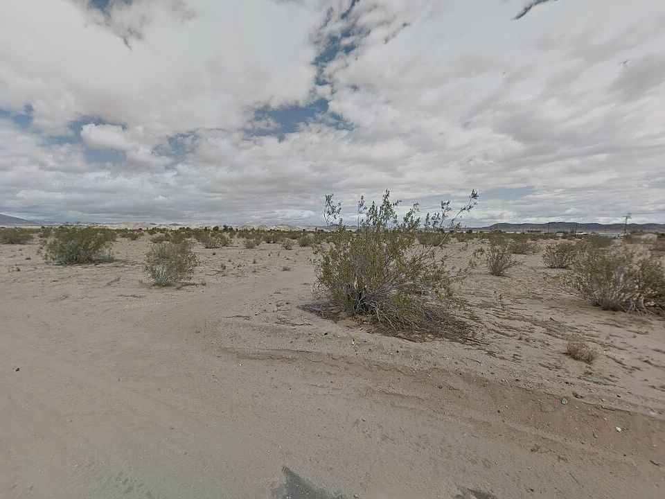 1st image of 64796 3rd St