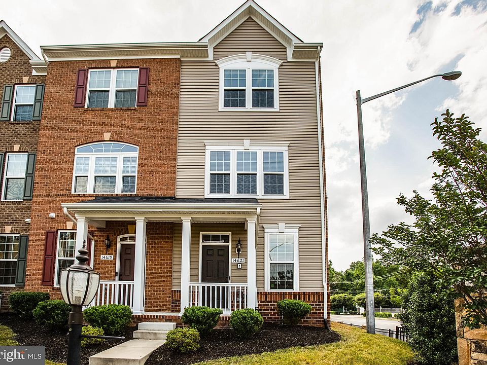 1st image of 14621 Featherstone Gate Dr #30