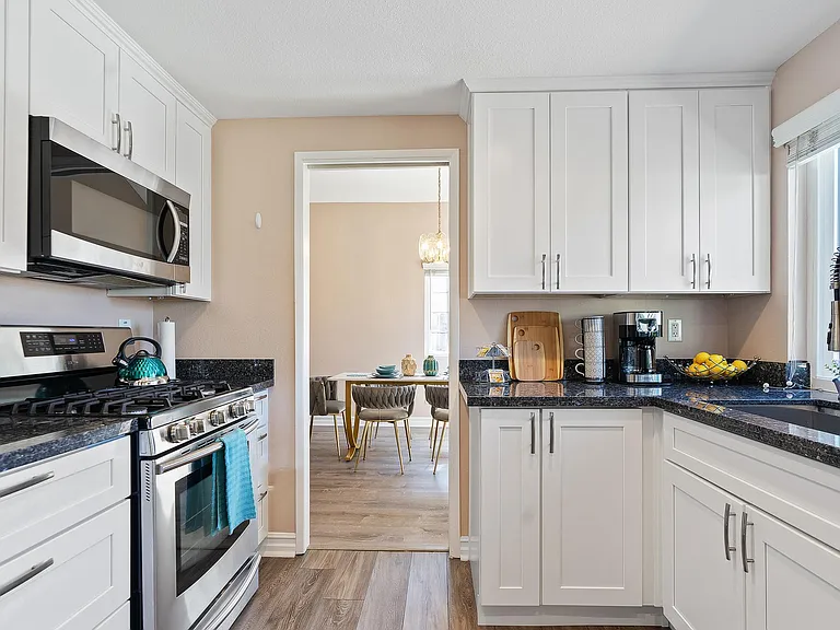 458 Las Brisas Dr — Photo 28