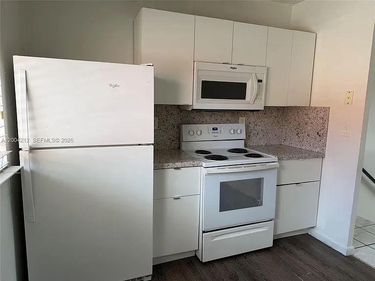 6370 W 27th Ct #38 — Photo 8
