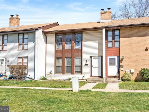 87 Danbury Ct, East Windsor, NJ 08520