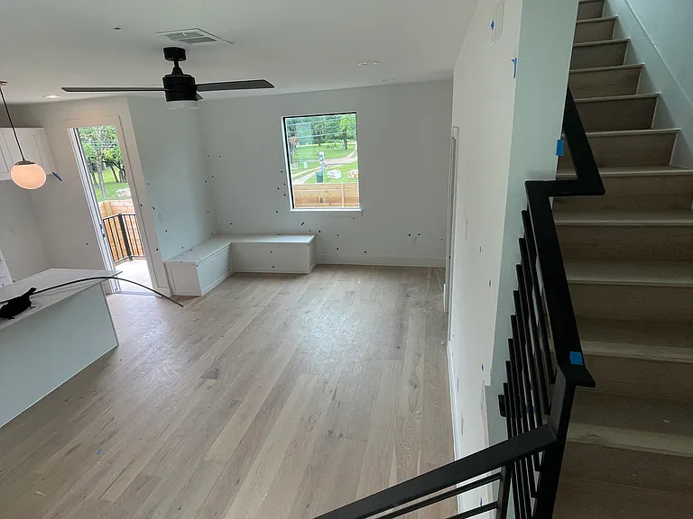 1140 Webberville Rd #1 — Photo 10