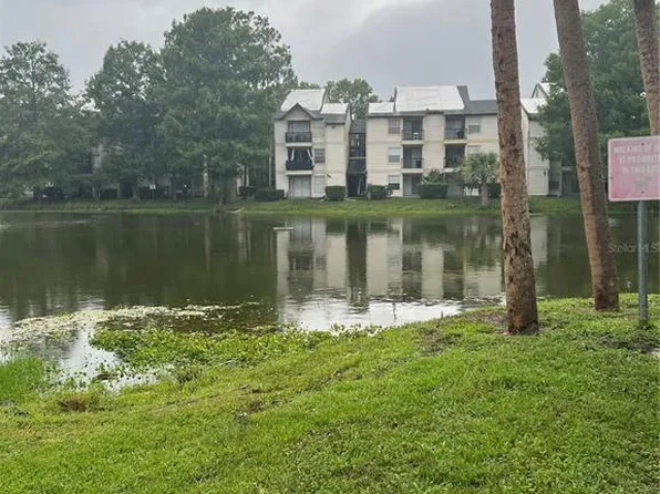 1964 Lake Atriums Cir APT 160, Orlando, FL 32839