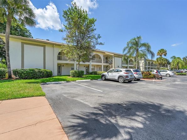 2707 Nassau Bnd APT H2