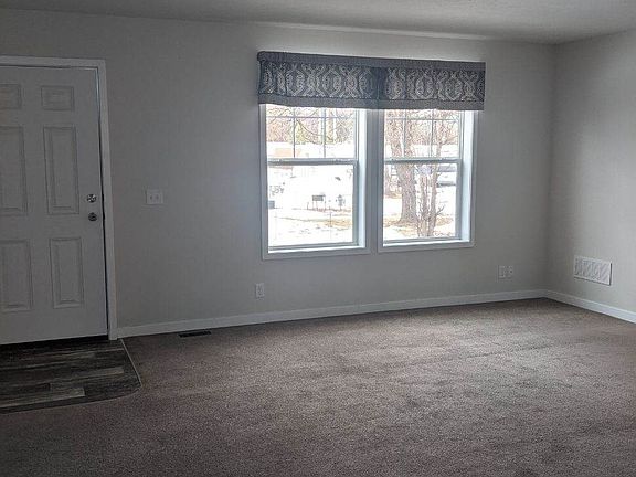 2nd image of 33 Claroma St #28JD