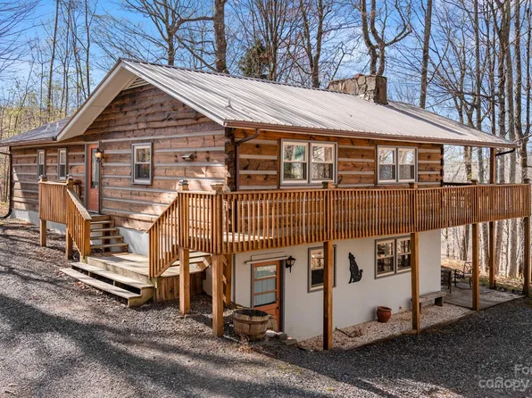 230 Hampton Gap Dr, Mars Hill, NC 28754