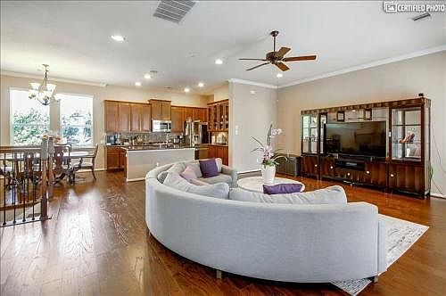 3rd image of 3019 Fairdale Estates Ct