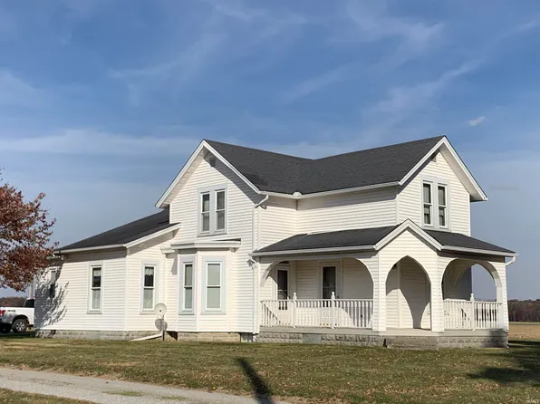 14115 Minnich Rd, Hoagland, IN 46745