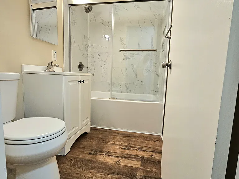 527 Walker Dr — Photo 14