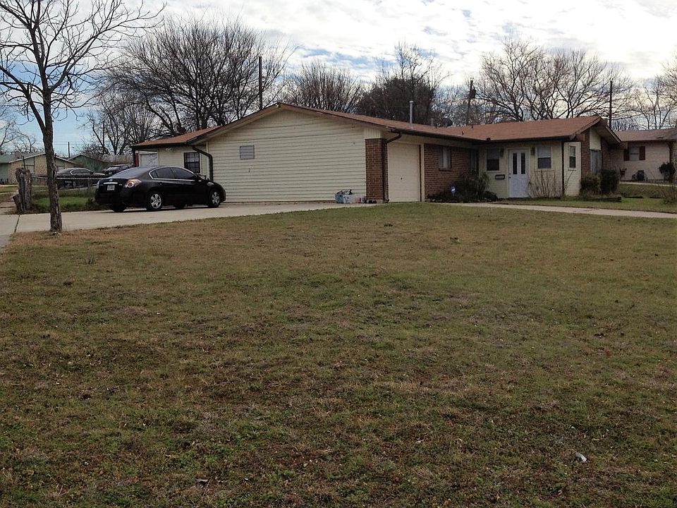 Large corner lot