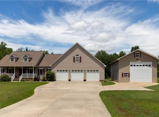 174 Prince George Rd, Easley, SC 29640