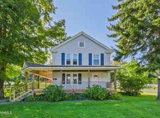121 Pleasant St, Dalton, MA 01226