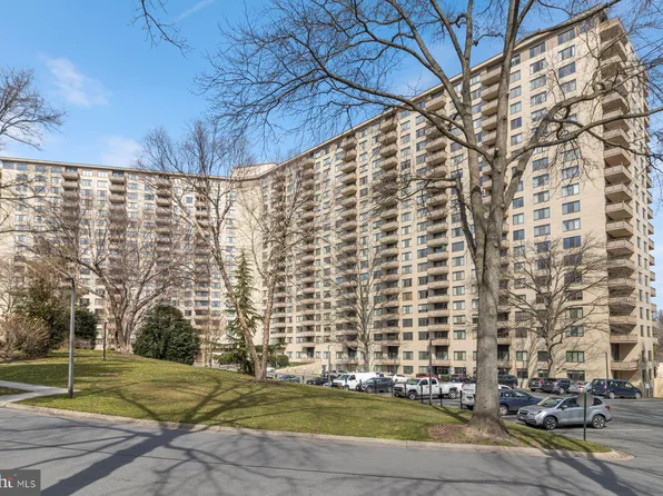 5225 Pooks Hill Rd APT 810S, Bethesda, MD 20814