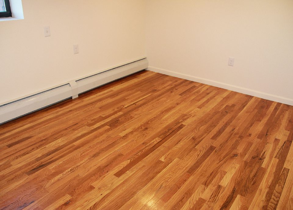 2nd image of 55 Madison St APT 105
