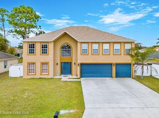 473 Crystal Mist Rd NW, Palm Bay, FL 32907