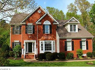 5701 Fox Gate Ln, Midlothian, VA 23112