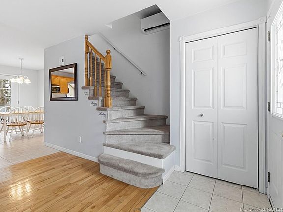 3rd image of 237 Old Coach Rd #9