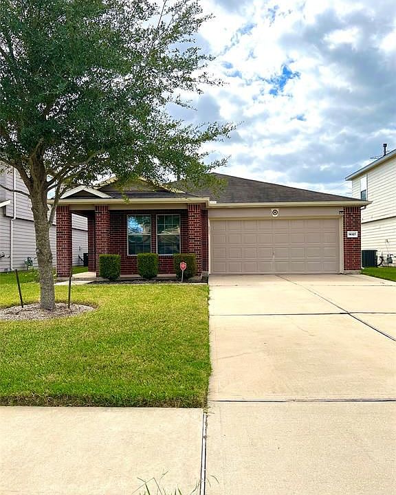 1st image of 19327 Jordans Landing Ln