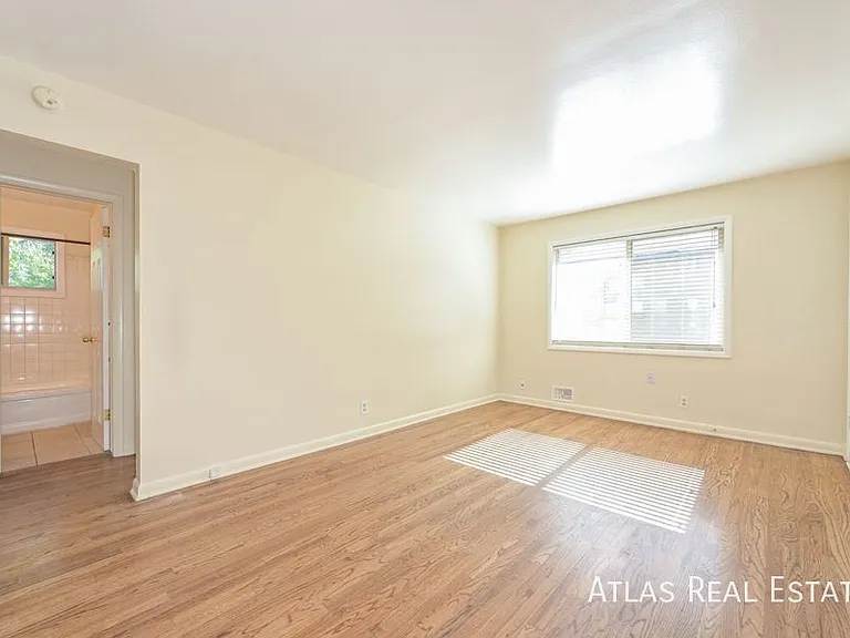 4529 E Yale Ave — Photo 10