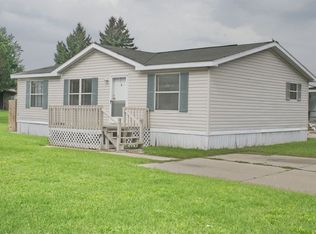 131 Redstem Ct, Flint, MI 48506
