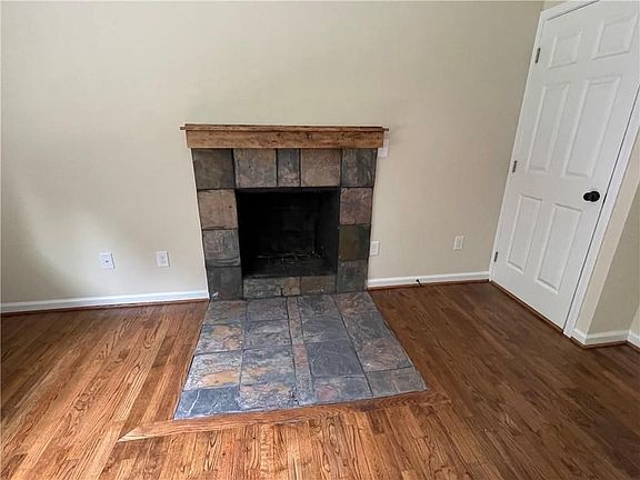 5th image of 7619 Old Cornelia Hwy