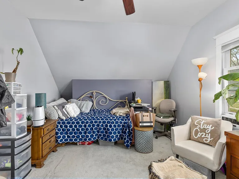 517 College Ave #2 — Photo 7