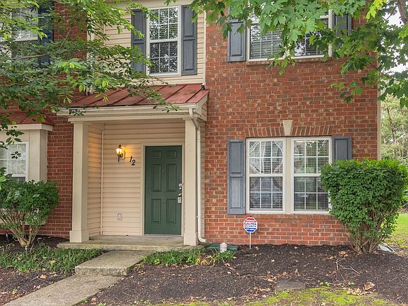 3rd image of 3401 Anderson Rd Unit 12