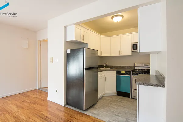 Rented by FirstService Realty (legacy) | media 12