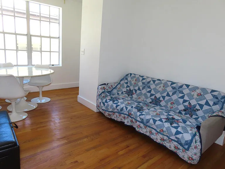 605 Euclid Ave #202 — Photo 11