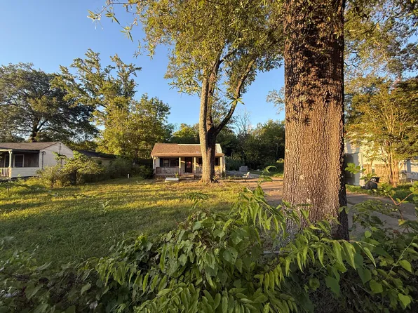 5417 Connell St, Chattanooga, TN 37412